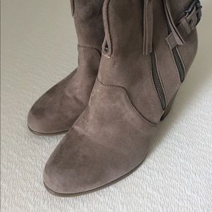 Women's Ankle Boots size 8